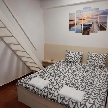 Setany Szallo Проживание в семье